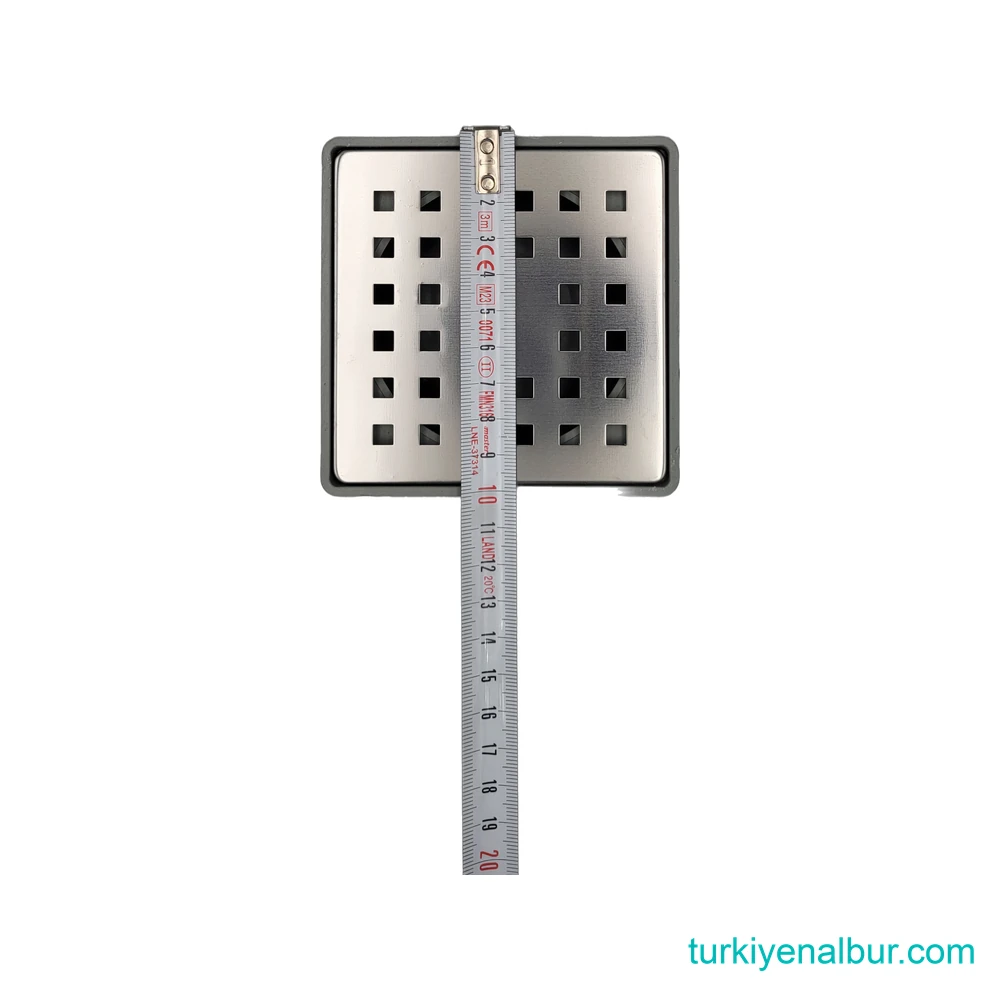 10x10-50-lik-alttan-cikisli-metal-izgarali-yer-suzgeci-rm-6005 10x10 cm 50'lik Alttan Çıkışlı Metal Izgaralı Yer Süzgeci